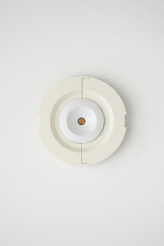 Adapter för spotlights i fönstersmyg