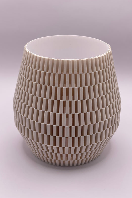 Utskriven lampskärm i plast för spotlight i fönstersmyg