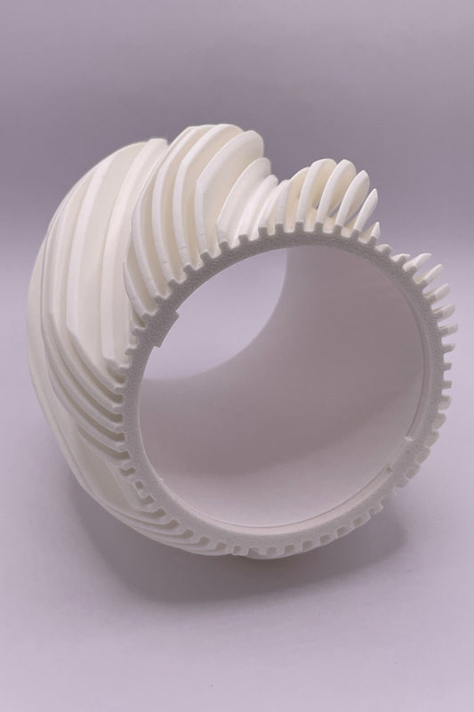 Utskriven lampskärm i plast för spotlight i fönstersmy